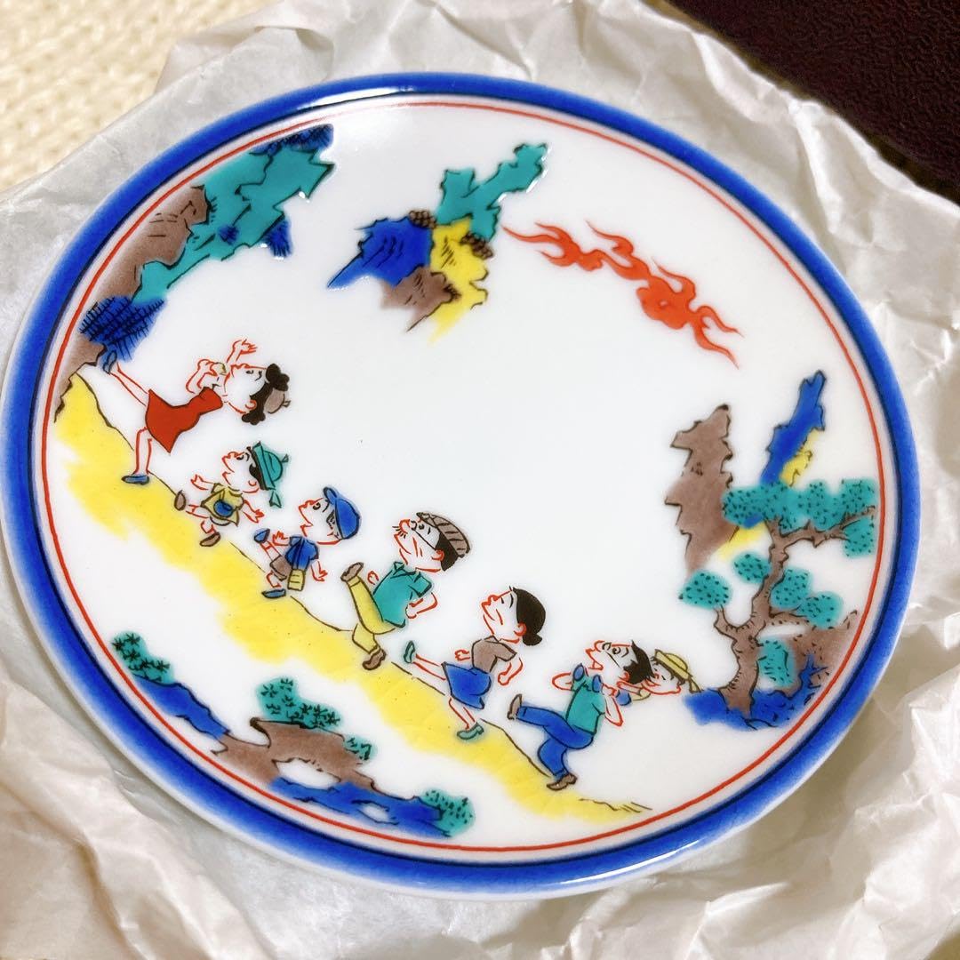 Amazon.co.jp: 長谷川町子美術館 サザエさん 九谷焼 豆皿 2枚